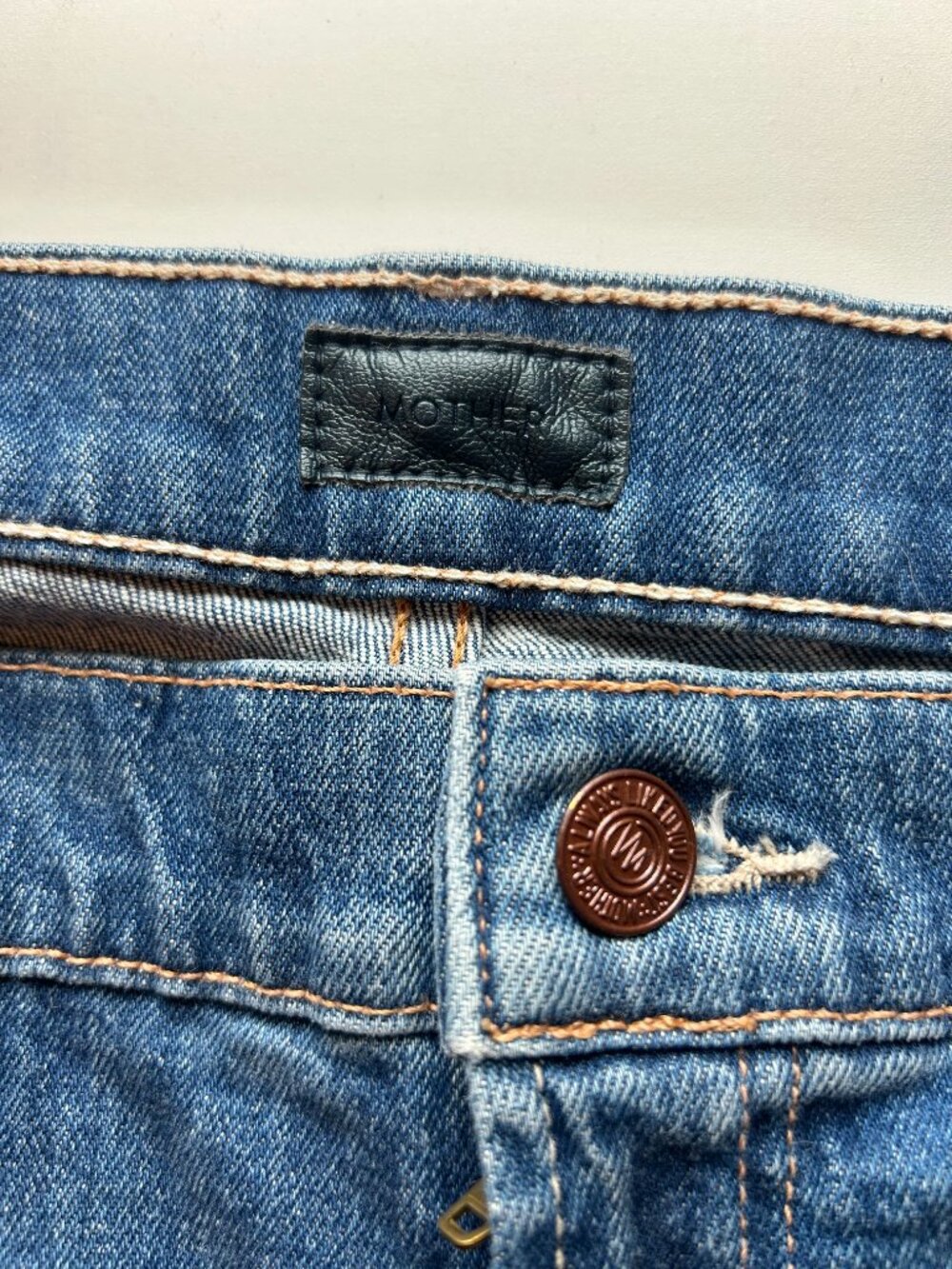 MOTHER High Waisted Shorts - Picture 4 of 6